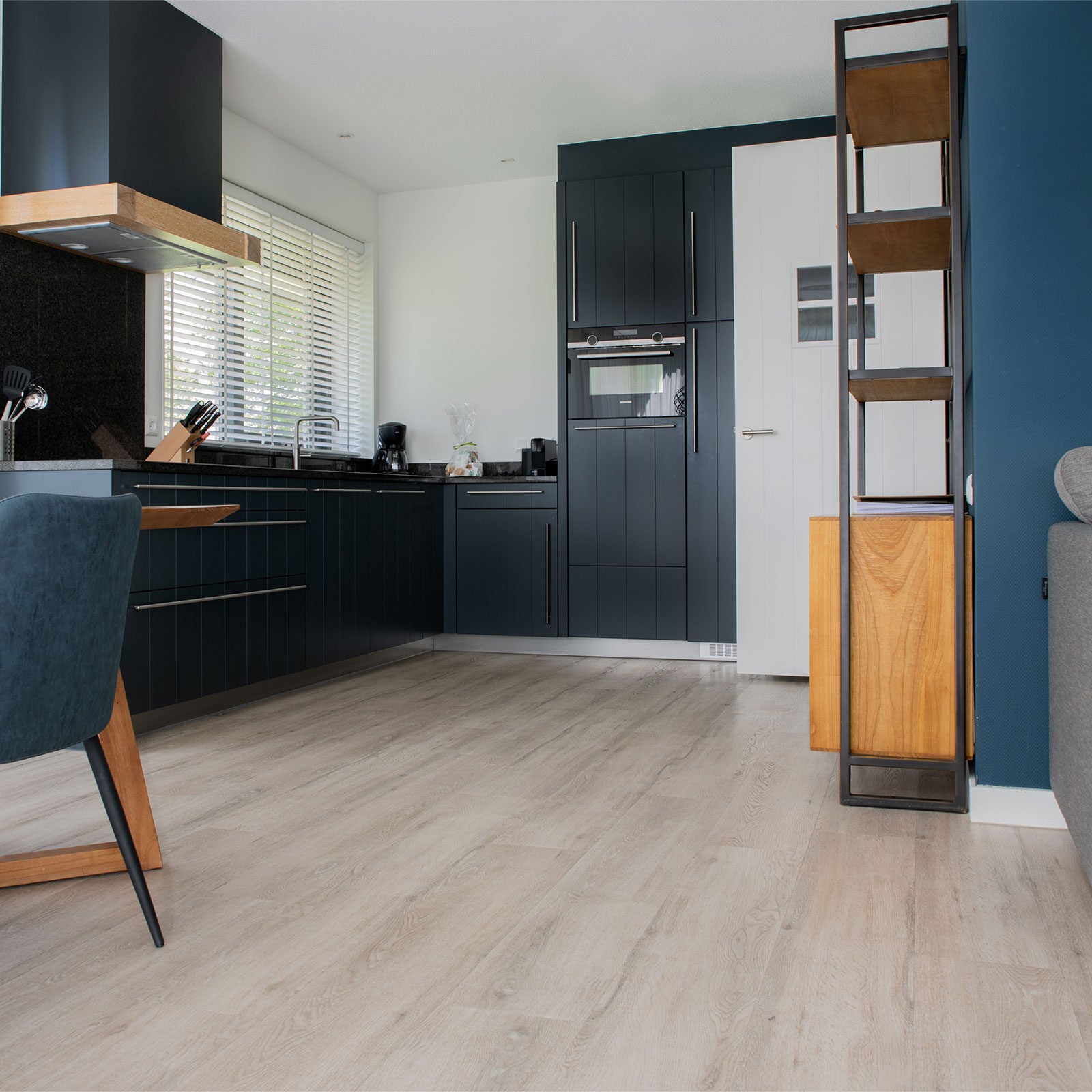 VivaFloors - Eiken 8140