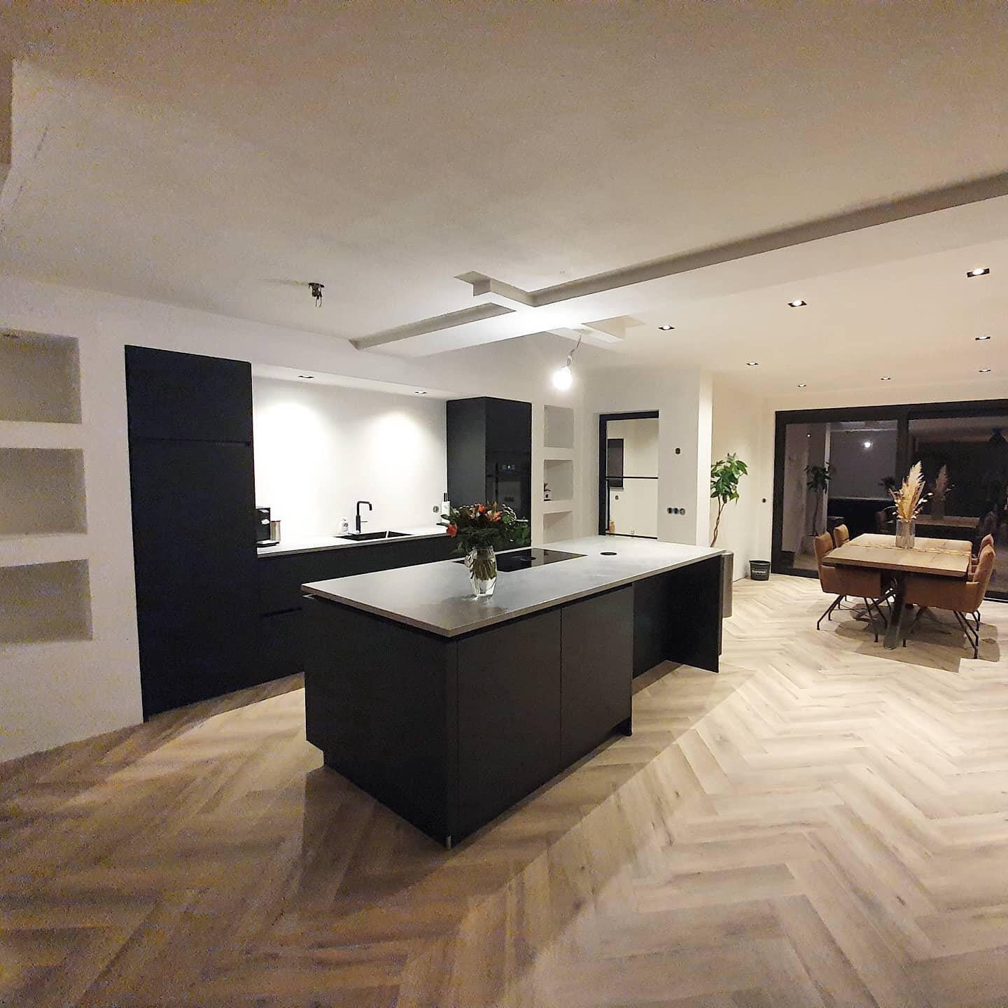 VivaFloors - Visgraat 6840