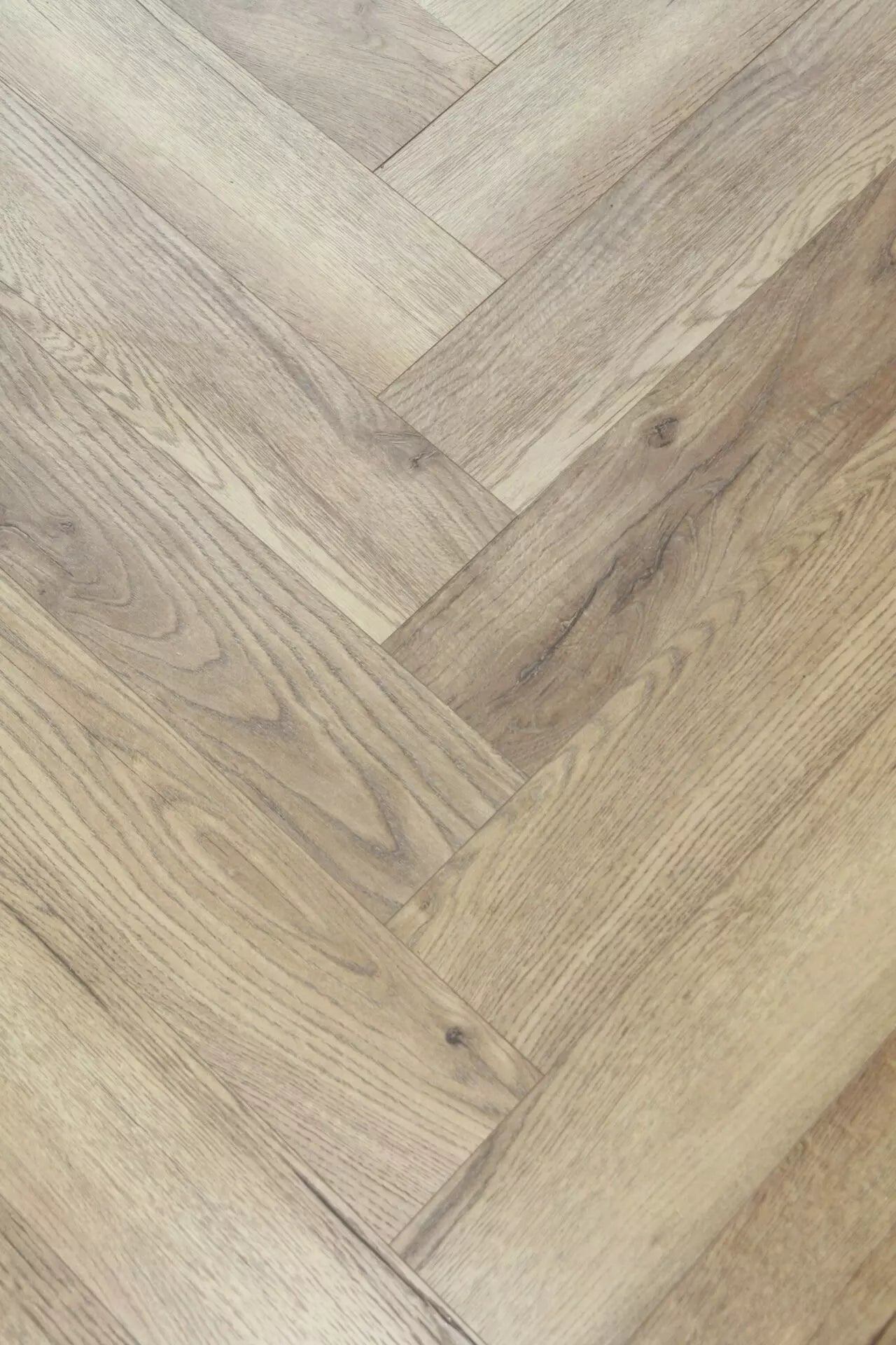 Bayside Marquant Herringbone Laminate
